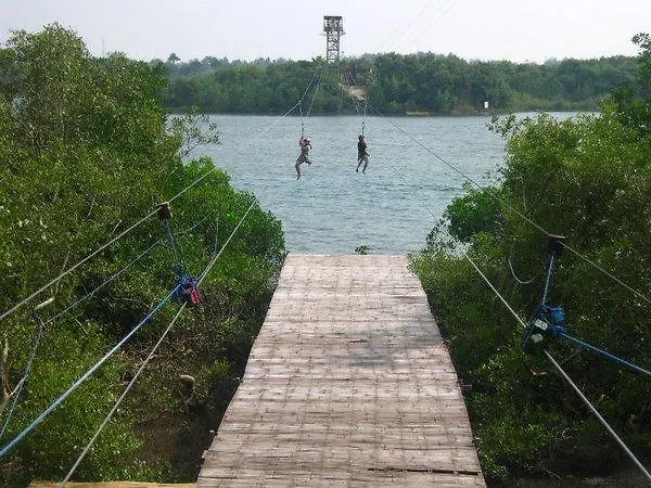 Papakit's Marina And Fishing Lagoon Powered By Cocotel 리조트 Liloan