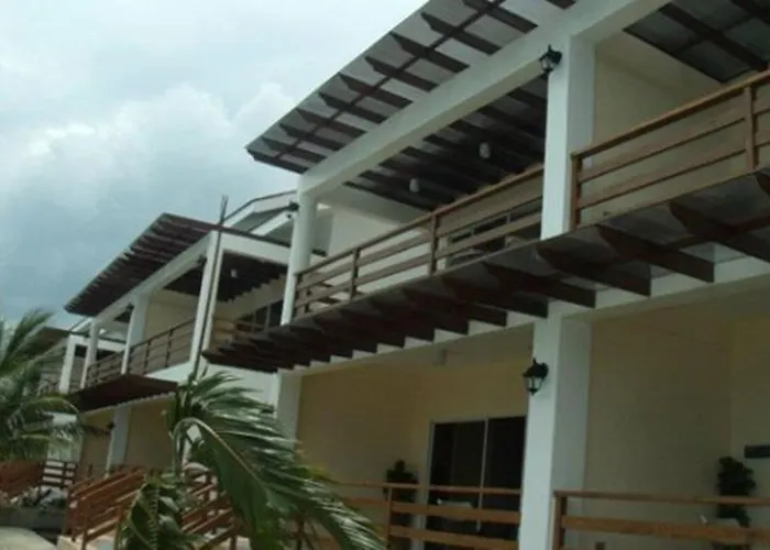 Papakit's Marina And Fishing Lagoon Powered By Cocotel 2* Liloan