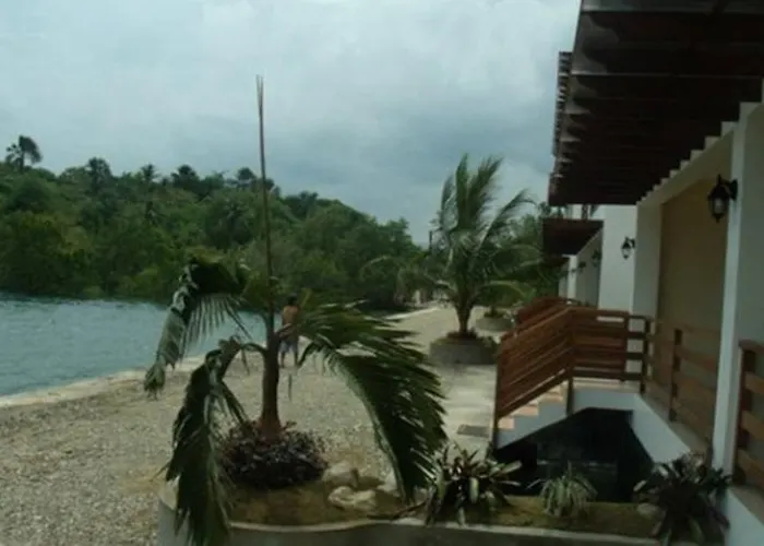 Papakit's Marina And Fishing Lagoon Powered By Cocotel 리조트 Liloan