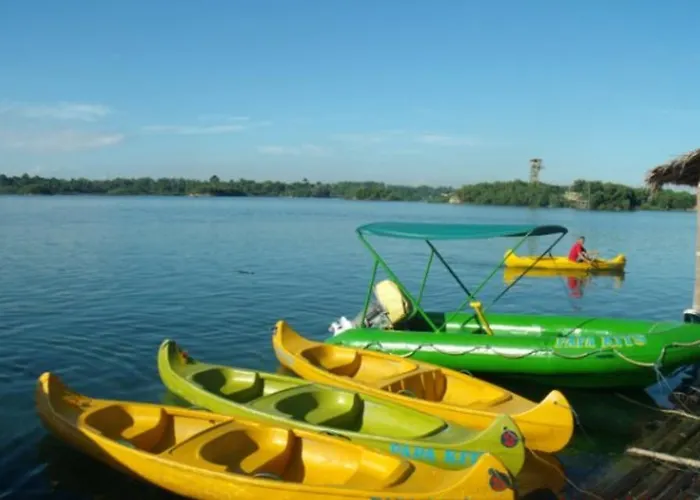 Papakit's Marina And Fishing Lagoon Powered By Cocotel 리조트